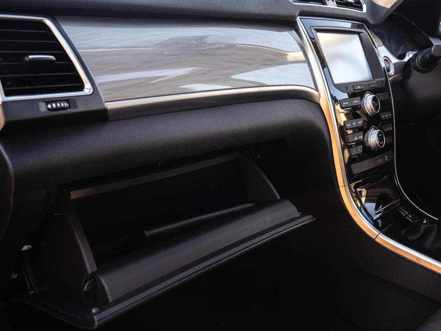 Детали интерьера Haval H2 2019 года  (ZA) (фото 13 из 22)